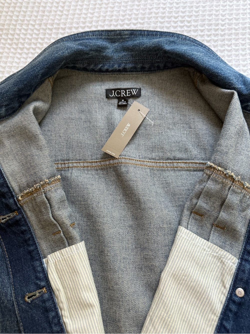 JCrew NWT Cropped Denim Jacket with Pintucks END OF SUMMER HOT DEAL $49🔥🔥 - Picture 9 of 14